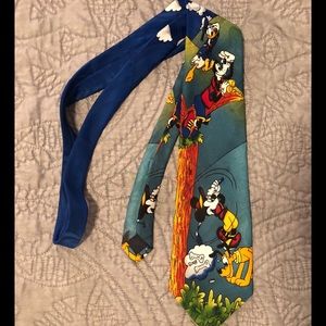 Disney Mickey Mouse & Friends Golf Tie